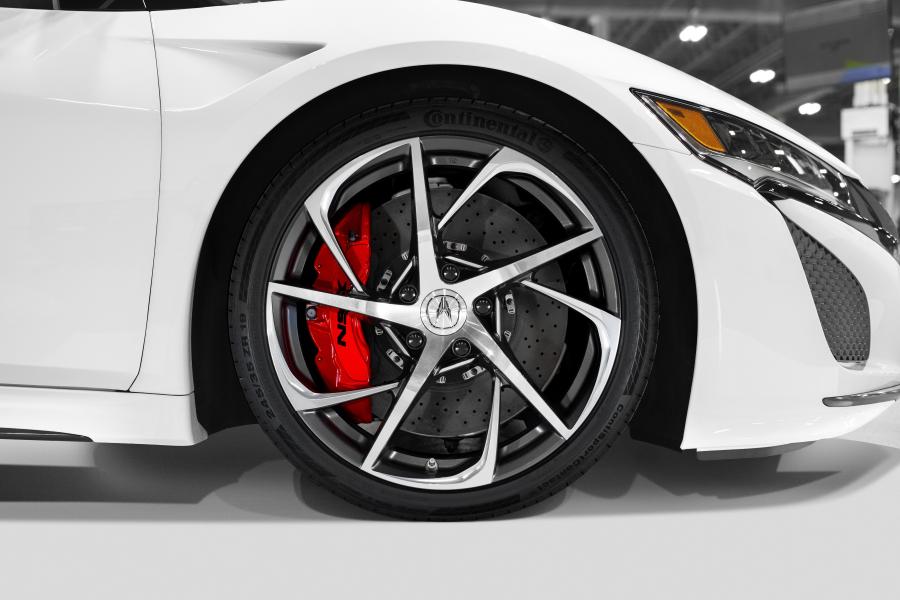 Детали экстерьера Acura NSX 2016 года  (NA) (фото 120 из 286)
